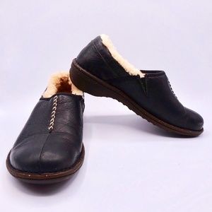 UGG Australia Betty Leather Sheepskin Shearling Lined Clog Slipper Black Size 9